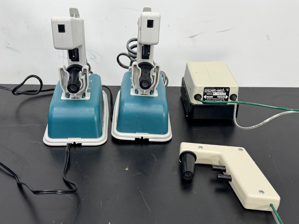 Image of Drummond Pipet-Aid Hood Mate 300 Pipette Controllers w/ Pump – Qty 3